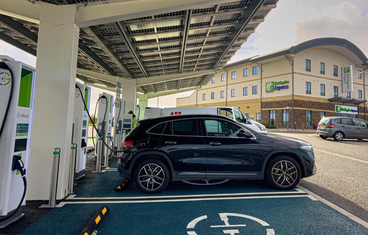 Holiday Inn Express - Bodmin - Victoria Junction By Ihg Eksteriør bilde
