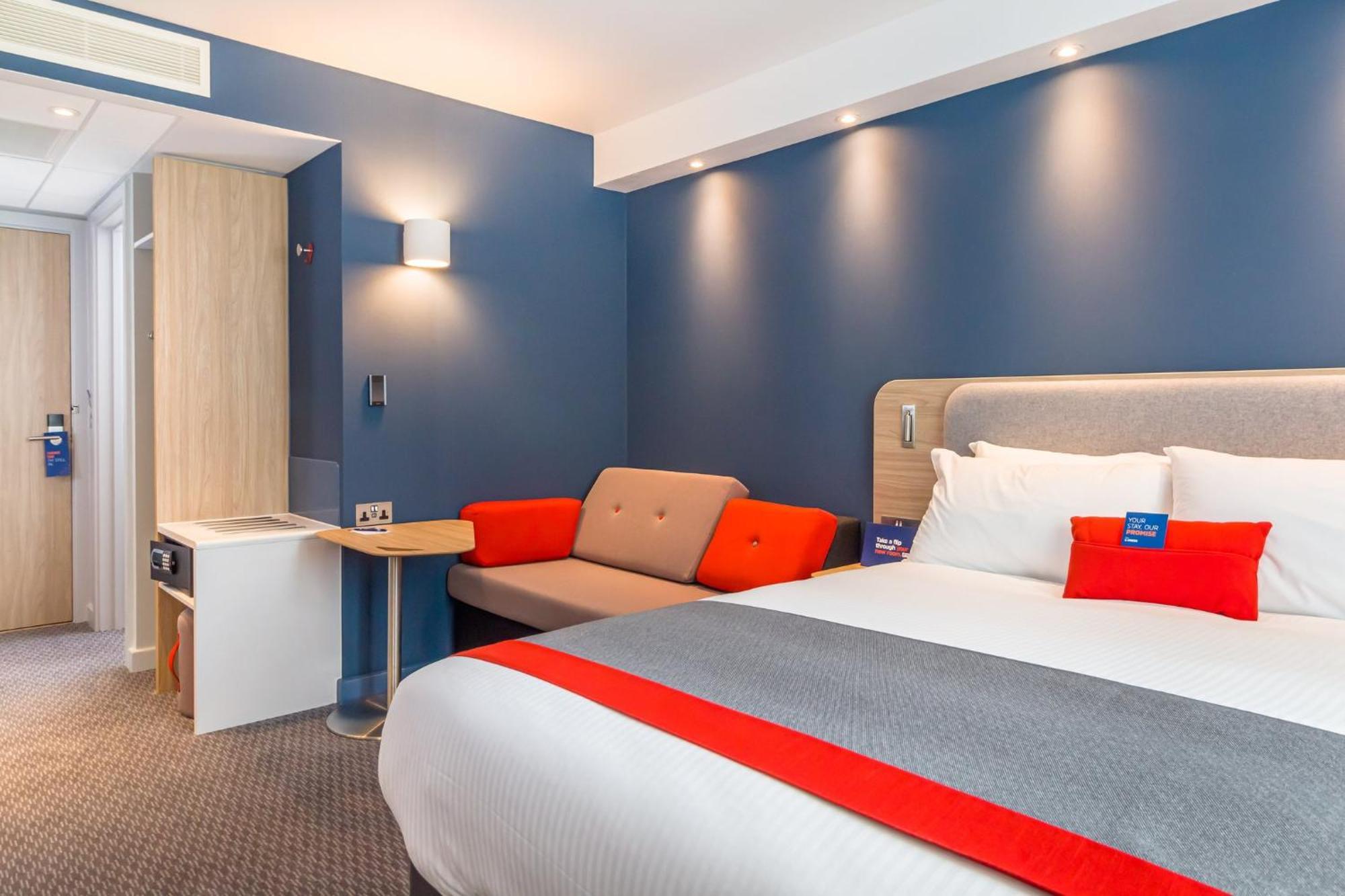Holiday Inn Express - Bodmin - Victoria Junction By Ihg Eksteriør bilde